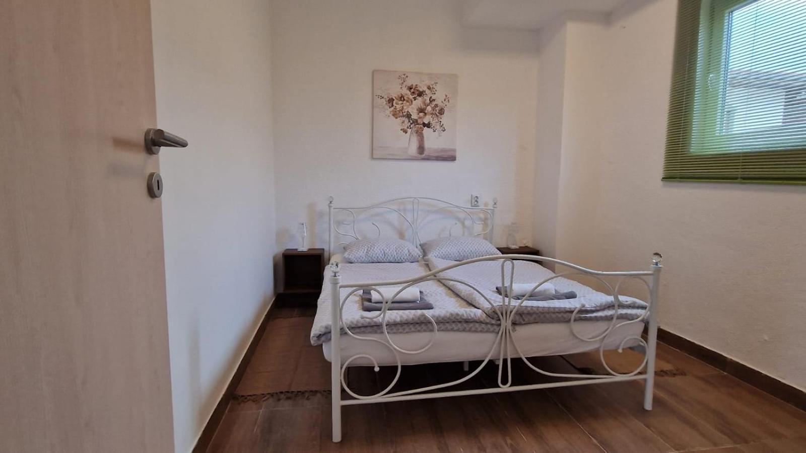 Apartman Lena Tusilovic 외부 사진