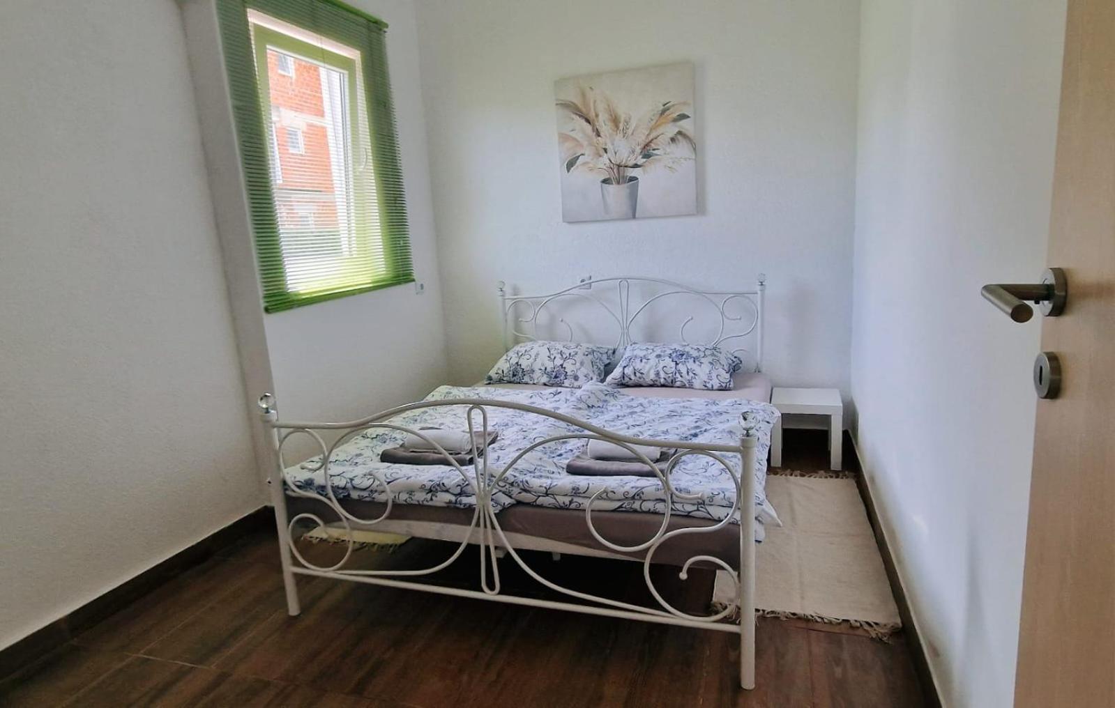 Apartman Lena Tusilovic 외부 사진