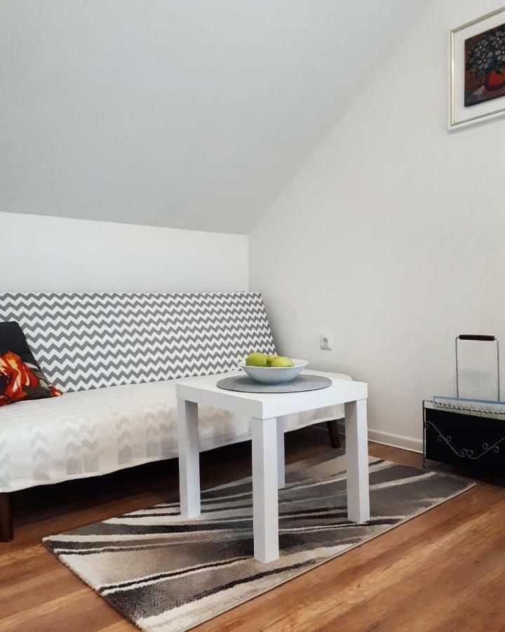 Apartman Lena Tusilovic 외부 사진